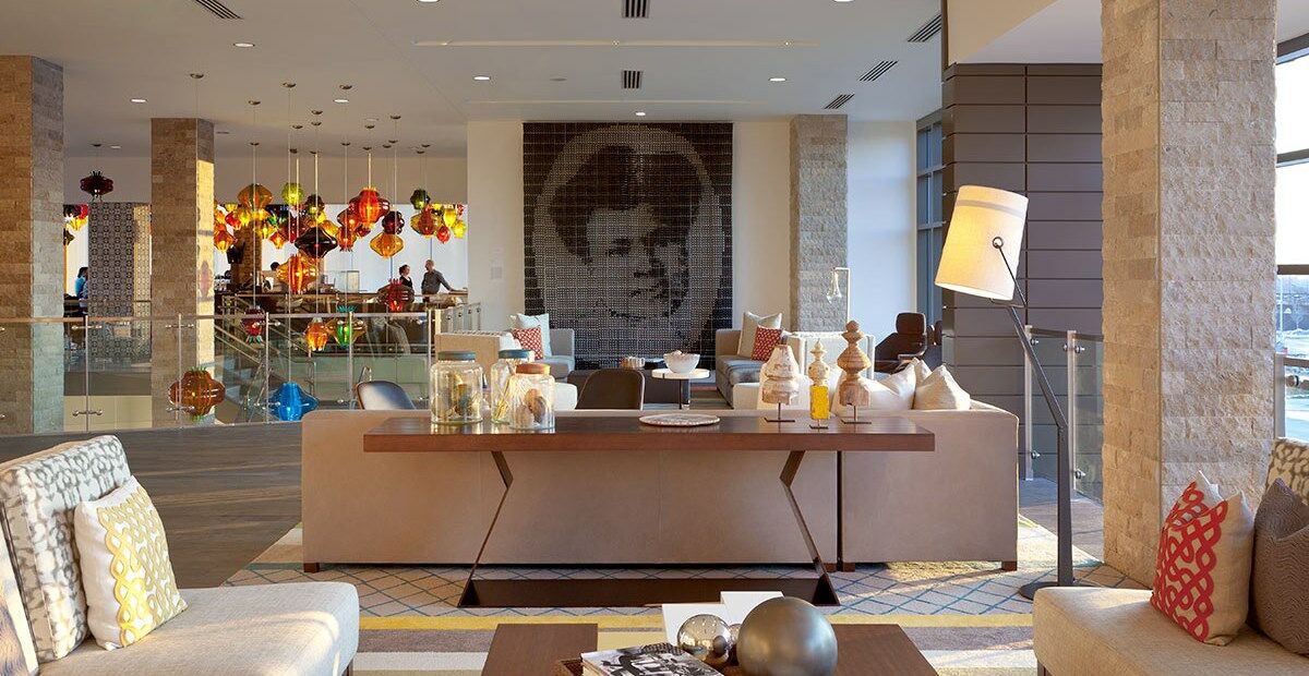 Hotel The Alexander Indianapolis